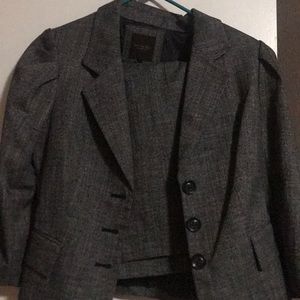 I am selling this Business suits